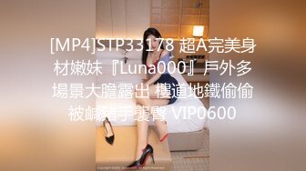 【OnlyFans】台湾网红少妇 Clickleilei刘蕾蕾付费订阅写真 露点自拍，打卡全球网红景点，从少女到孕妇的记录 23