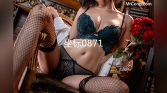 【OnlyFans】2023年亚籍女优 Ayakofuji 大奶风骚熟女刘玥等联动订阅，拍摄性爱订阅视频 女伴有白人也有亚洲人双女接吻 53