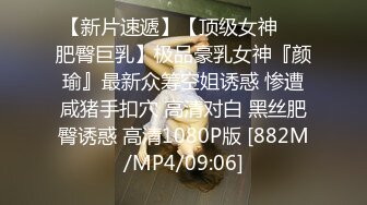 一代炮王，疯狂的做爱机器【山鸡岁月】2000块钱打动了少妇，大长腿高跟来开房，自己满足了又赚钱，屄里水真多！